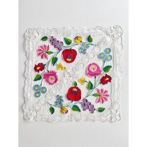 Vintage Hungarian Floral Kalocsa Embroidered Lace Square Tablecloth Placemat